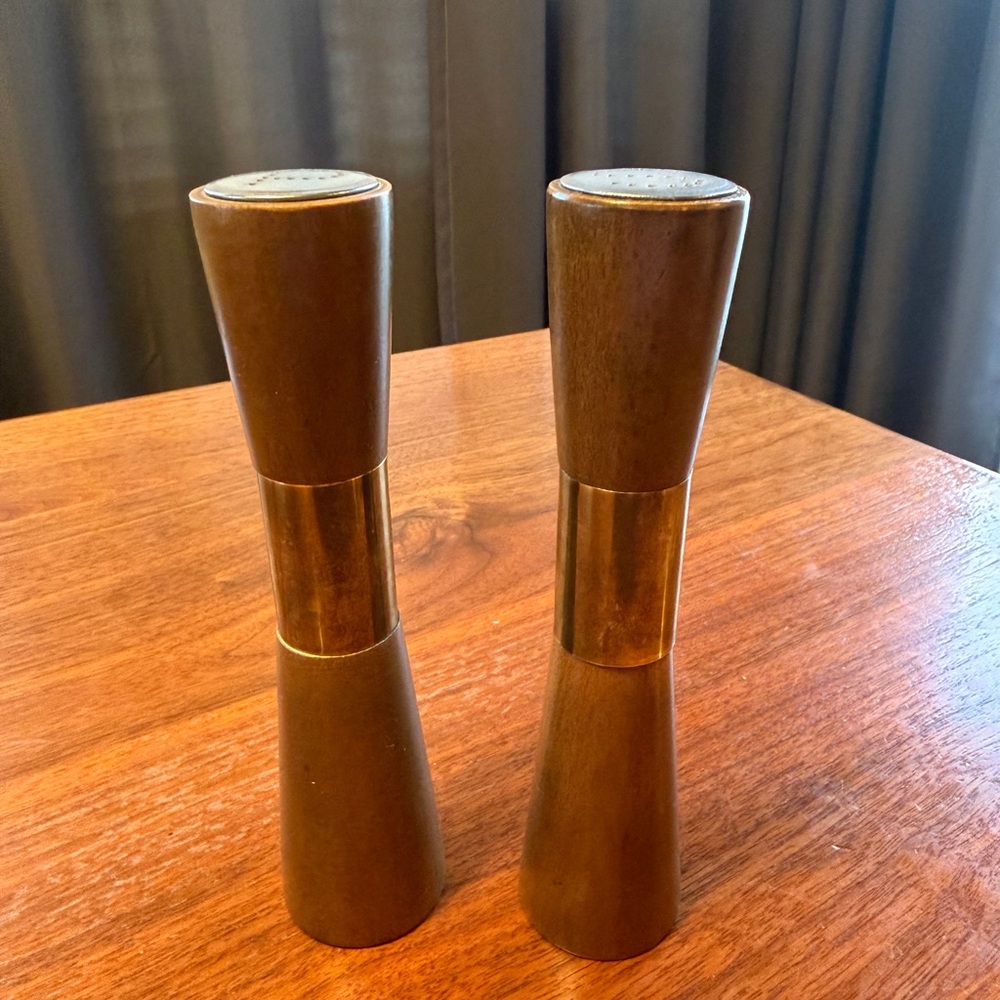 vintage MCM hourglass banded Nasco salt and pepper shakers Japan